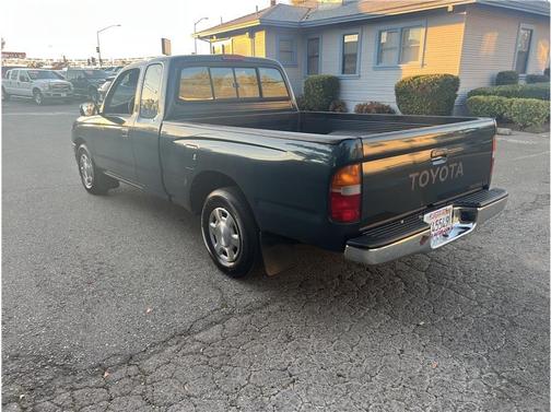 1997 Toyota Tacoma Base
