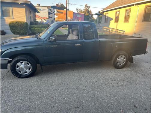 1997 Toyota Tacoma Base