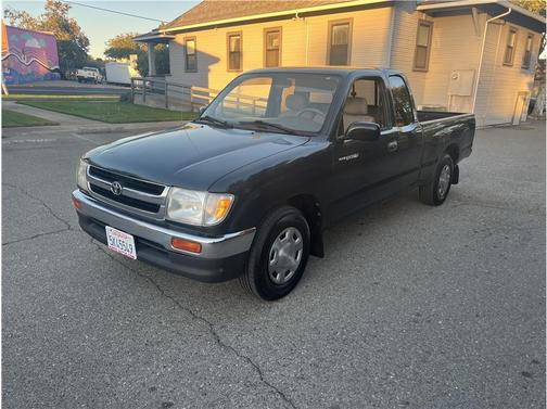 1997 Toyota Tacoma Base