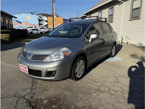 2008 Nissan Versa S