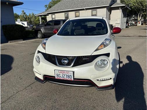 White 2013 Nissan Juke NISMO