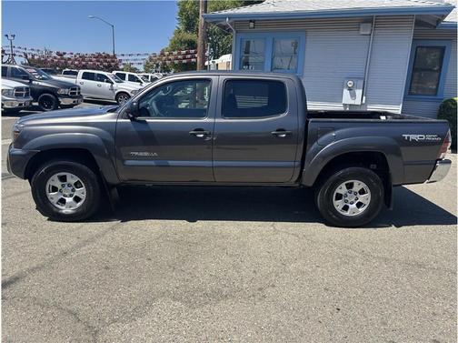 2013 Toyota Tacoma PreRunner