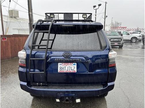 2019 Toyota 4Runner SR5