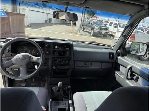 1994 Isuzu Trooper S Sport Utility