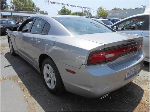 2014 Dodge Charger SE