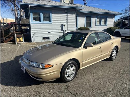 2001 Oldsmobile Alero GL1