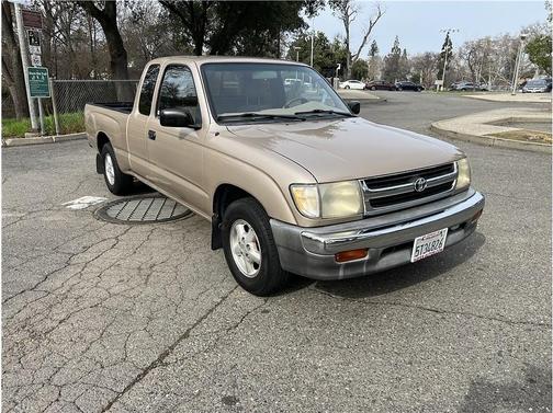 1998 Toyota Tacoma Base