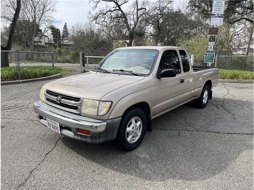 1998 Toyota Tacoma Base