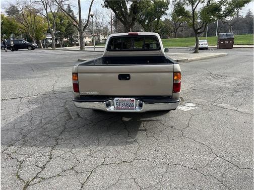 1998 Toyota Tacoma Base