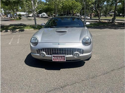 Silver 2004 Ford Thunderbird Base