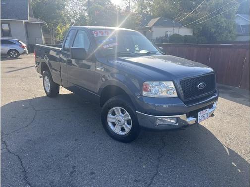 2004 Ford F-150 XLT