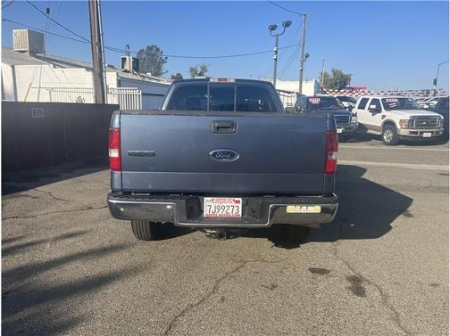 2004 Ford F-150 XLT