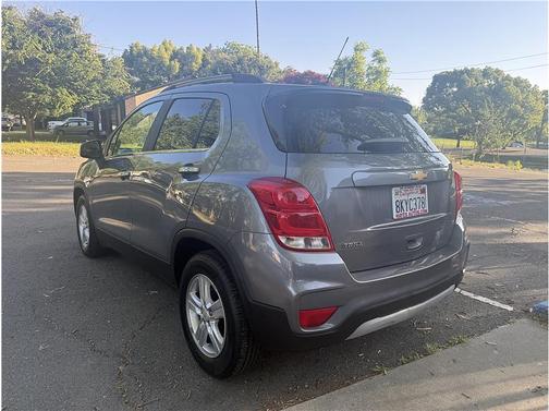 Gray 2019 Chevrolet Trax LT