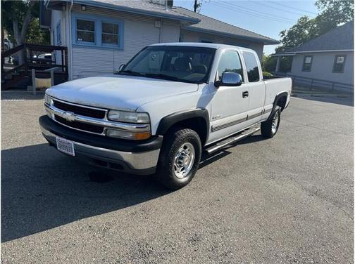 2001 Chevrolet Silverado 2500 LS Extended Cab