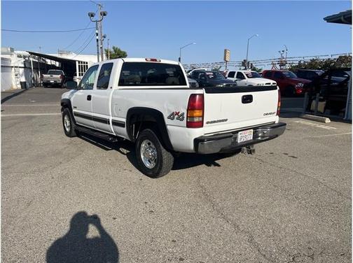 2001 Chevrolet Silverado 2500 LS Extended Cab