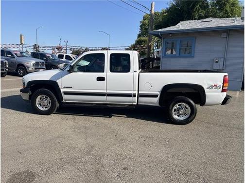 2001 Chevrolet Silverado 2500 LS Extended Cab