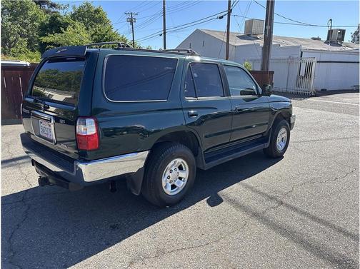 2002 Toyota 4Runner SR5