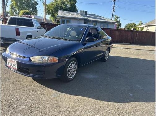 2002 Mitsubishi Mirage DE