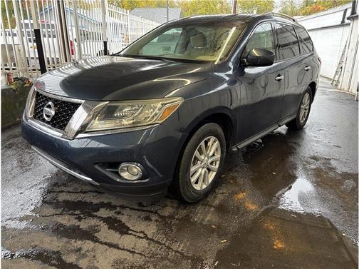 2015 Nissan Pathfinder SV