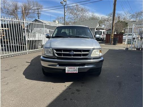 1998 Ford F-150 Short Bed