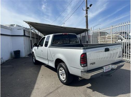1998 Ford F-150 Short Bed