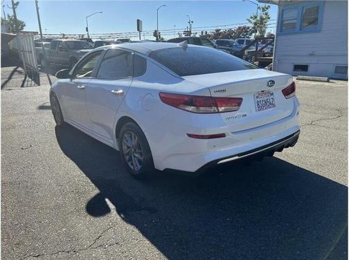 2019 Kia Optima LX