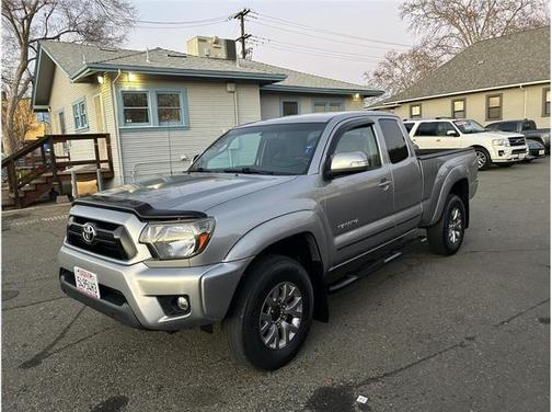 2014 Toyota Tacoma Base