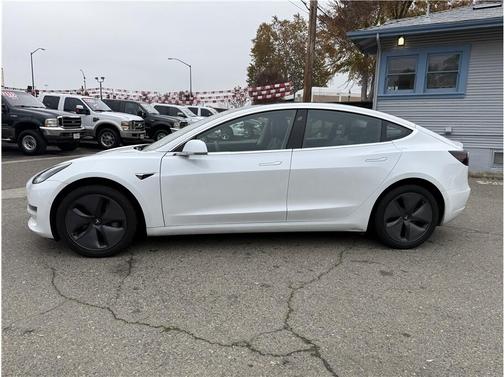 2020 Tesla Model 3 Standard Range Plus