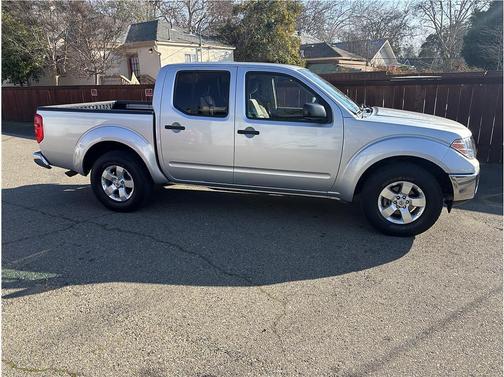 2010 Nissan Frontier SE