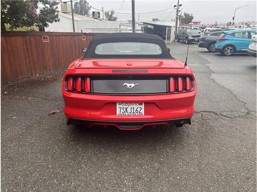 2016 Ford Mustang EcoBoost Premium