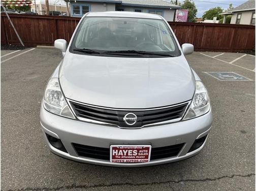 2011 Nissan Versa 1.8 S