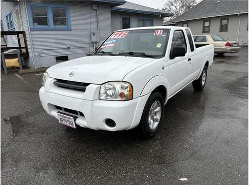 2001 Nissan Frontier XE King Cab