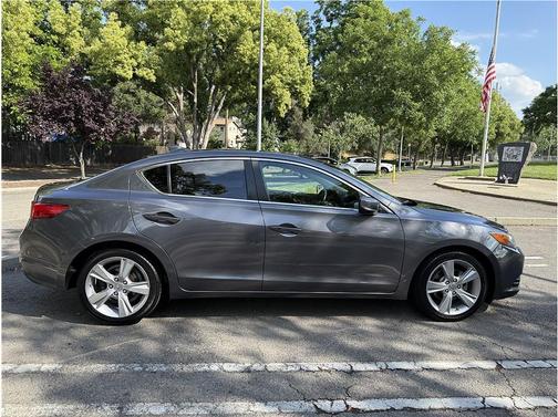 Gray 2015 Acura ILX 2.0L Technology