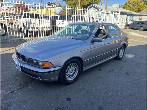 1998 BMW 528 528i Sedan