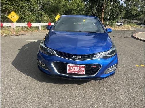 Blue 2018 Chevrolet Cruze LT