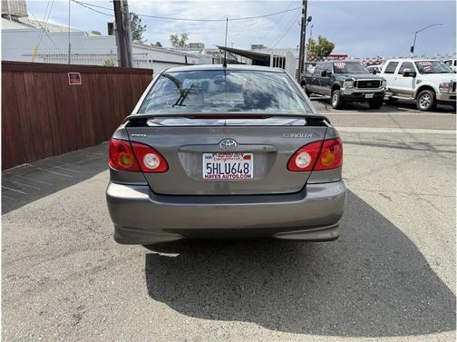 2004 Toyota Corolla S