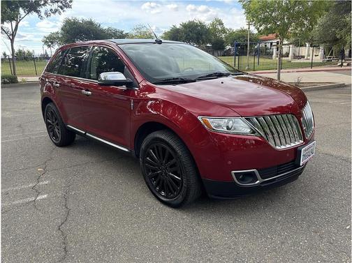 Red 2013 Lincoln MKX Base
