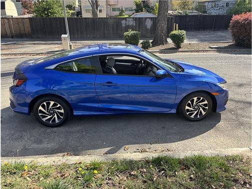 2017 Honda Civic LX-P