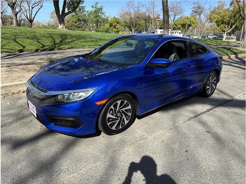 2017 Honda Civic LX-P