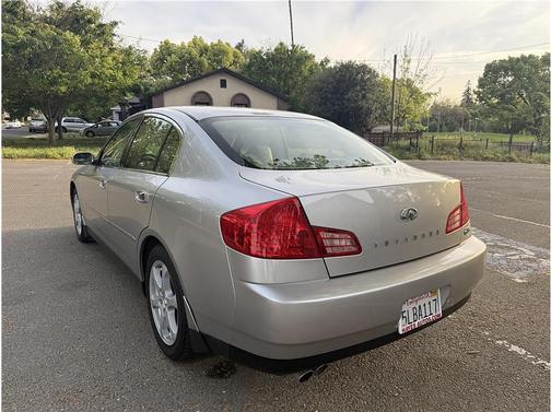 Silver 2004 INFINITI G35 Base