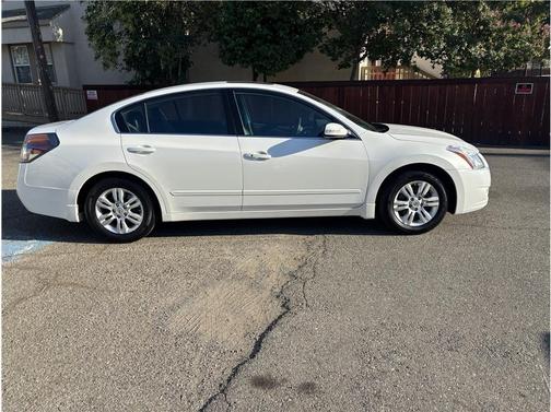 2011 Nissan Altima 2.5 SL