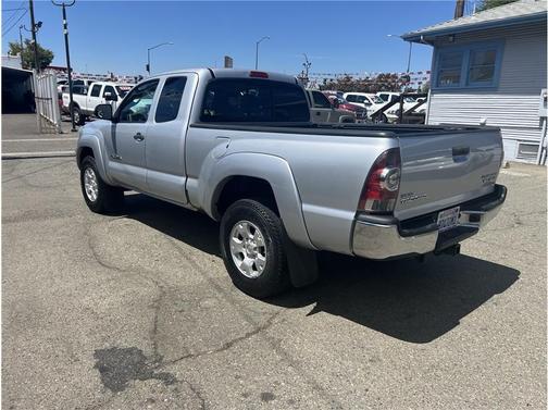 2013 Toyota Tacoma PreRunner