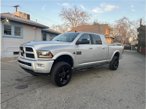 2017 RAM 2500 Laramie Mega Cab 4x4 6'4' Box