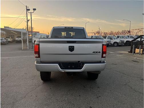 2017 RAM 2500 Laramie Mega Cab 4x4 6'4' Box
