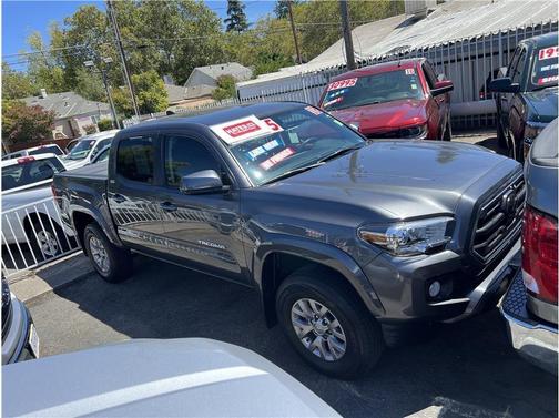 2018 Toyota Tacoma SR5