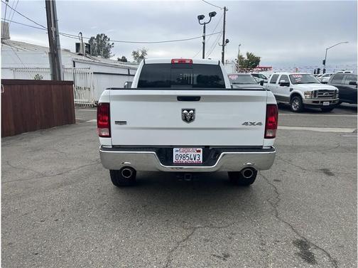 2012 RAM 1500 Laramie