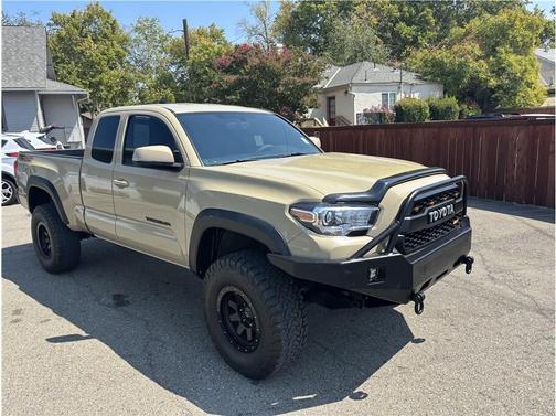 2016 Toyota Tacoma TRD Off Road