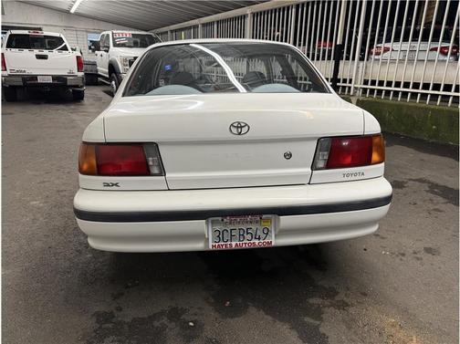1993 Toyota Tercel DX Sedan