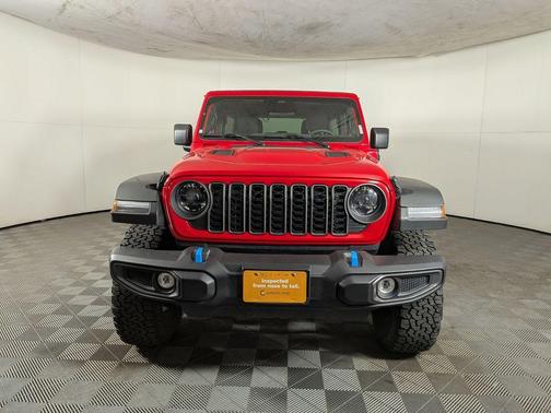 Firecracker Red Clearcoat 2025 Jeep Wrangler 4xe Rubicon