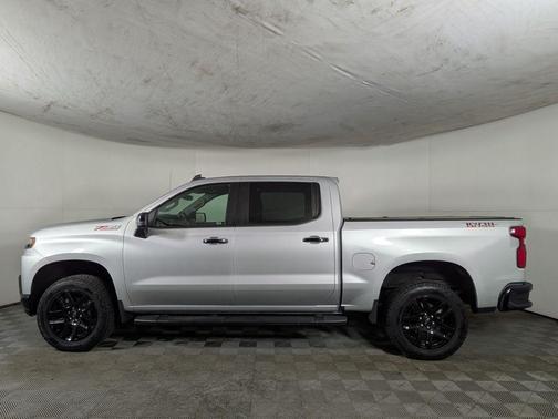 Silver Ice Metallic 2022 Chevrolet Silverado 1500 Limited LT Trail Boss